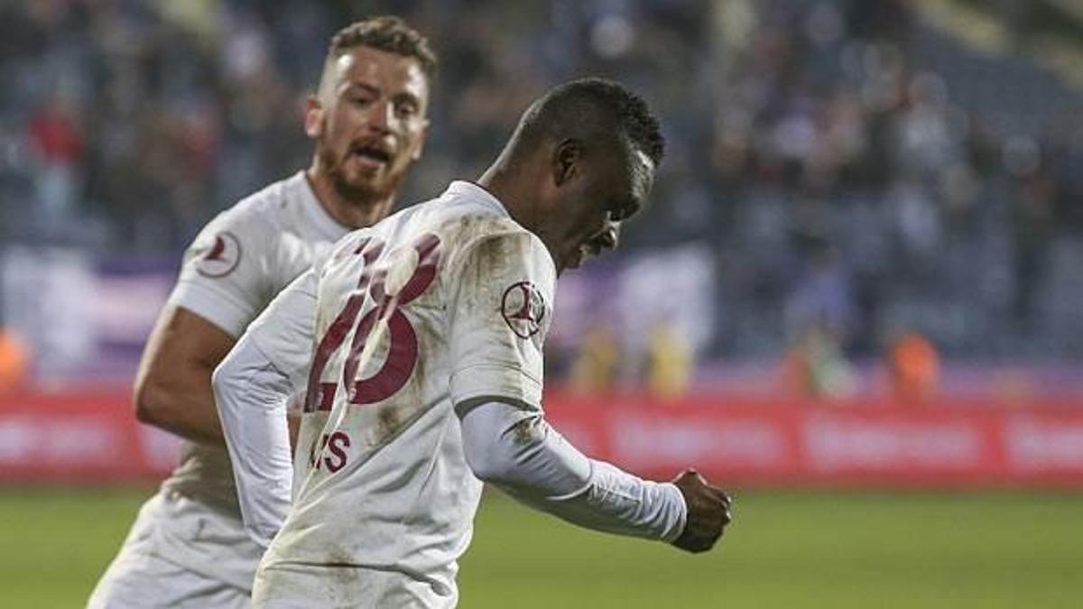Trabzonspor Waris için servet istedi