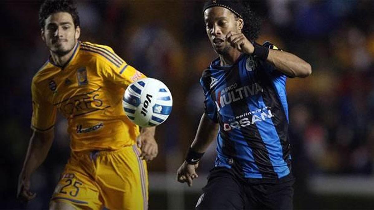 Ronaldinho için ilan verdiler!