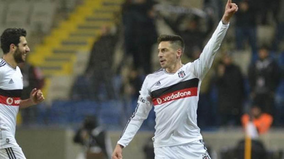 Sosa, Diego'yu solladı