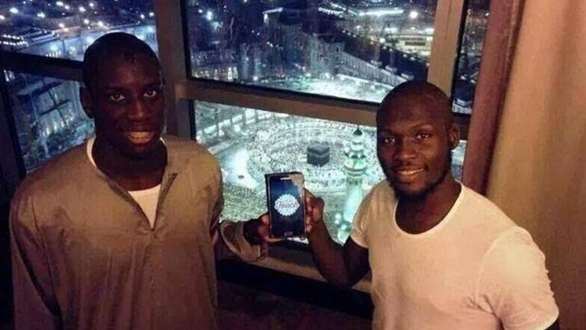 Sow gidiyor, Demba Ba kalıyor