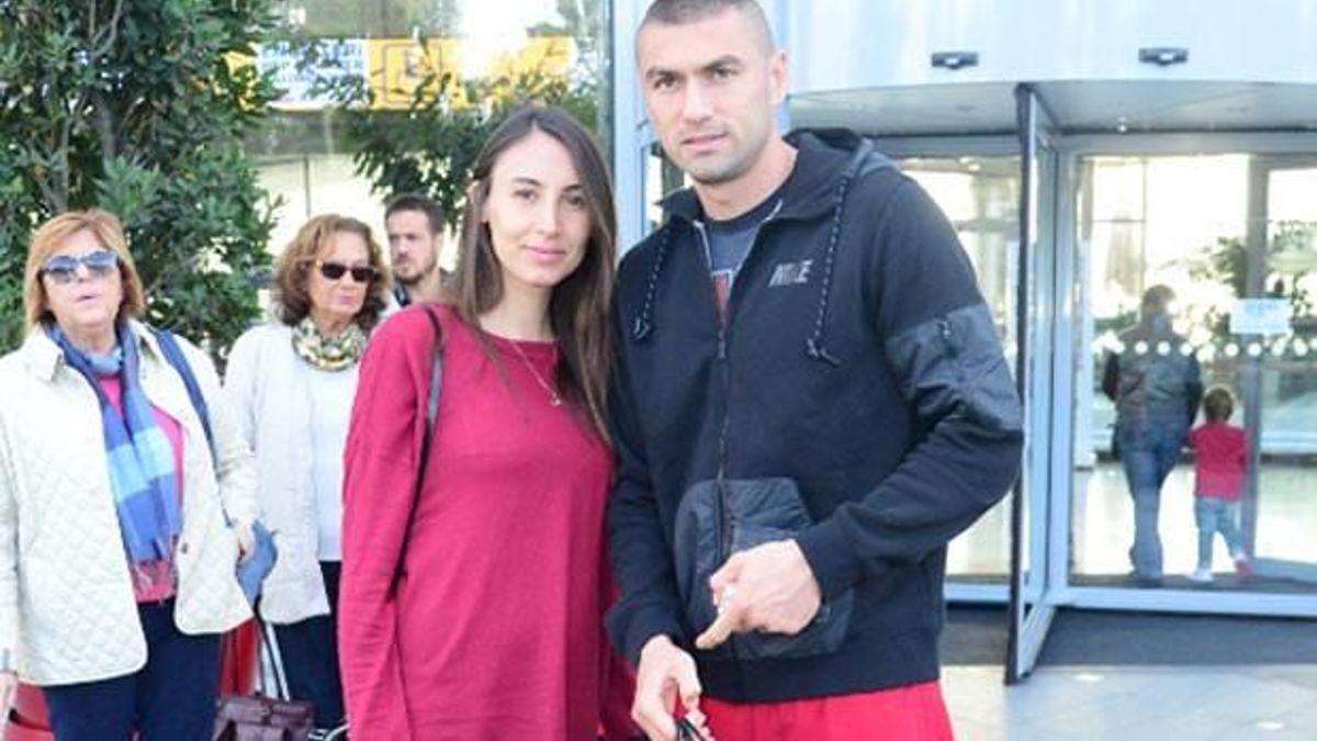 Burak'ın eşinden anlamlı davranış