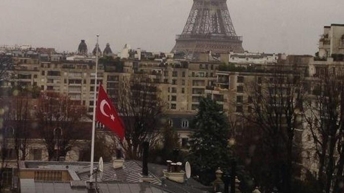 Charlie Hebdo Katliamı'na dünyadan tepkiler