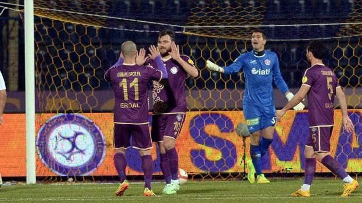 Osmanlıspor'ın yeni hocası belli oldu