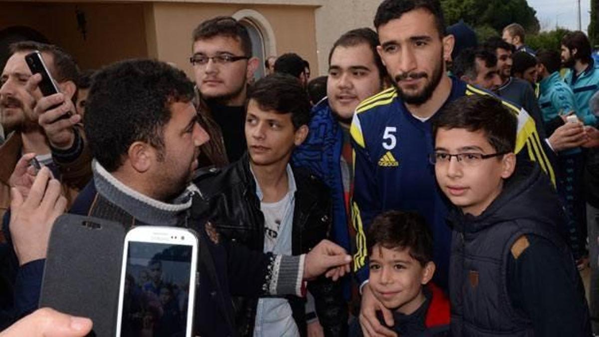 Dinler Bahçesi'nde cuma namazı