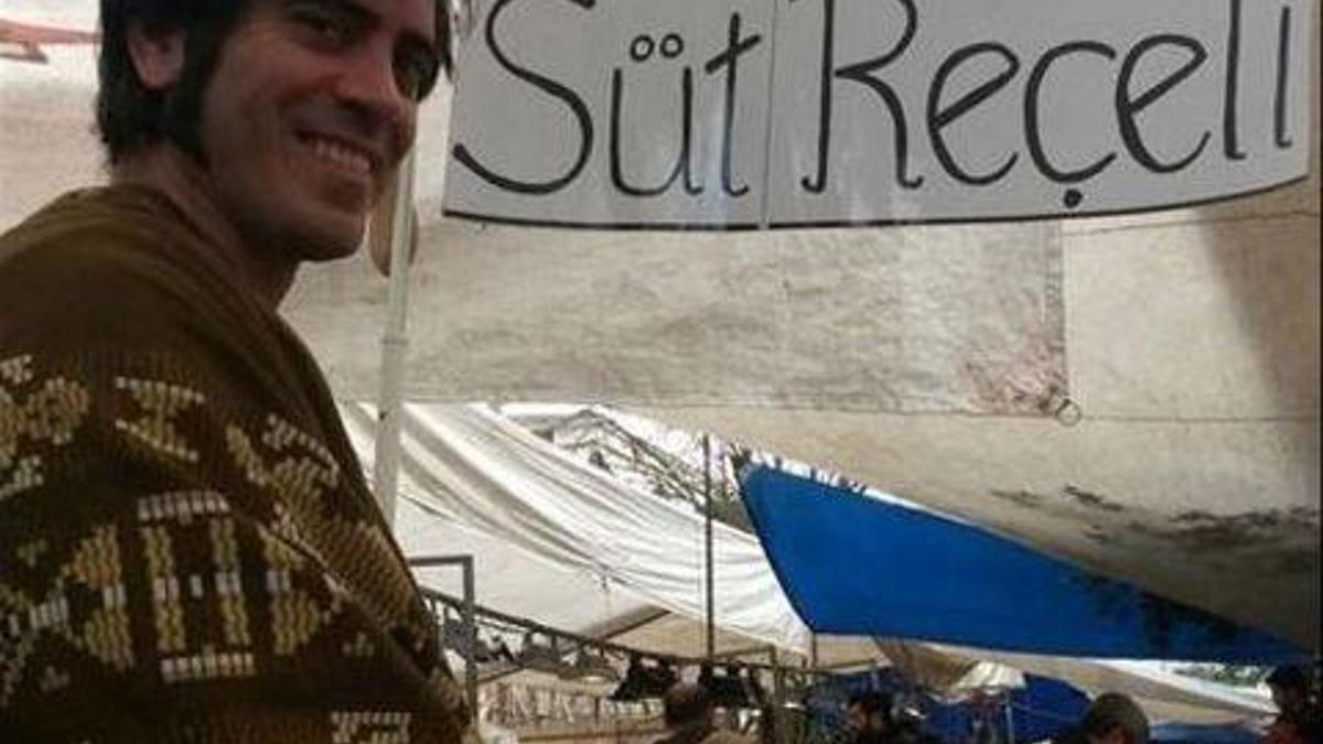 Ünlü oyuncu pazarcı oldu!