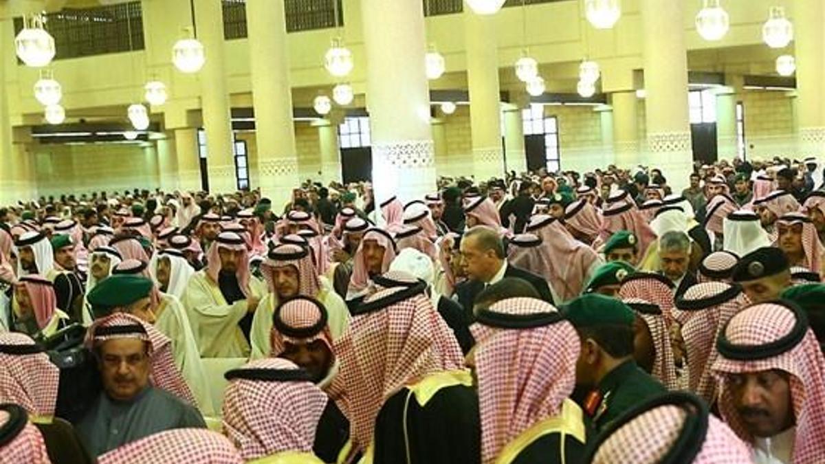 Erdoğan'a çok benzeyen Suudi Prens!