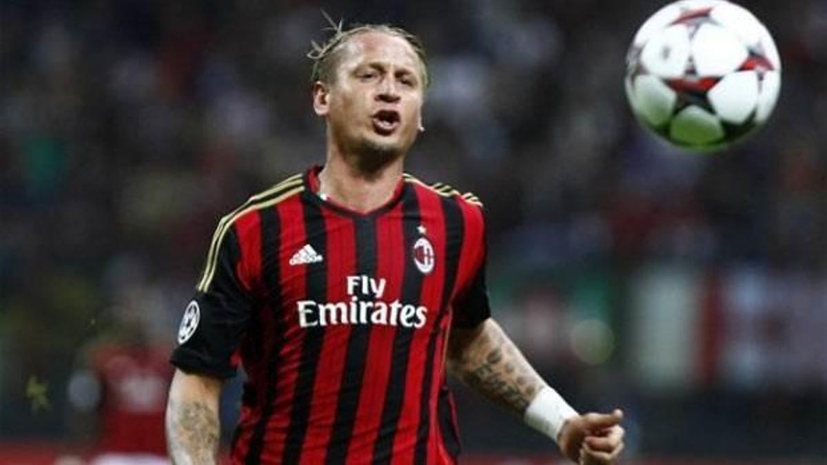 Dzemaili'yi sat, Mexes'i al