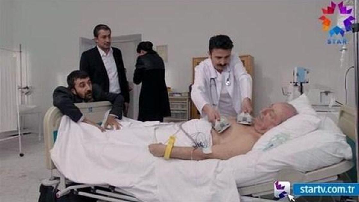 Hastanede evrak kayıt görevlisiydi oyuncu oldu