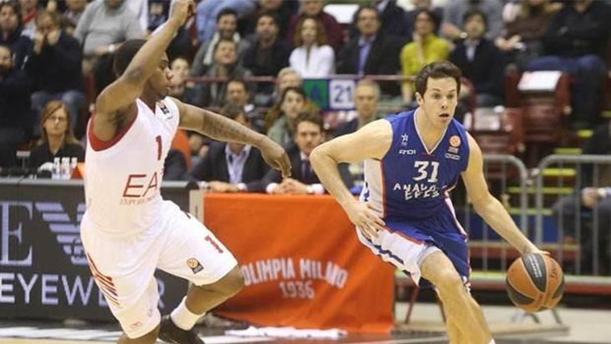 Efes, Hackett’a duacı