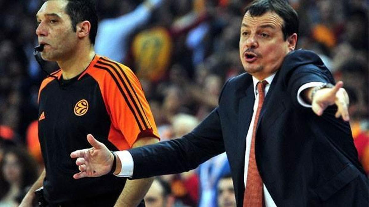 Ergin Ataman'ın alacağı ödendi