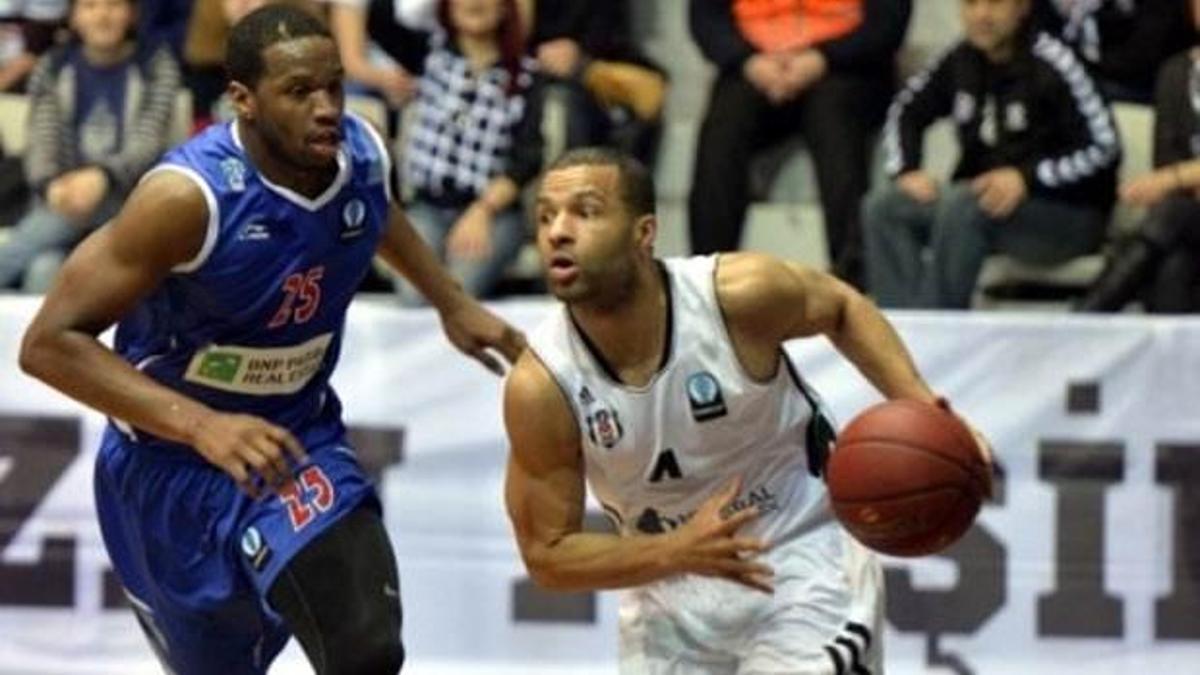 Beşiktaş'a evinde büyük şok!