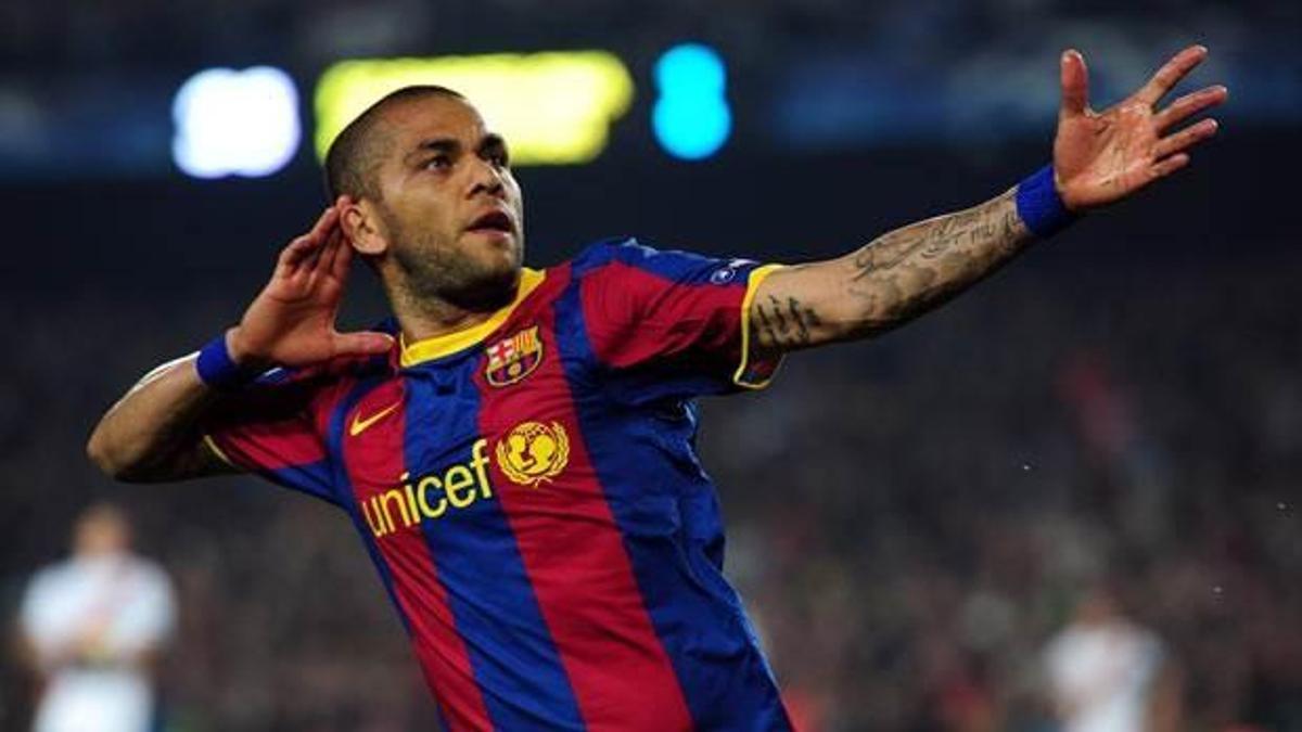 Alves, Barcelona'dan vazgeçmiyor