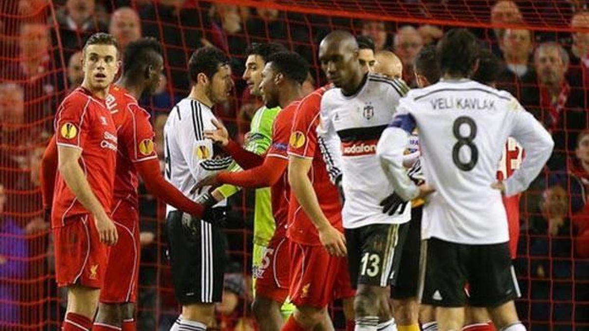 Cenk, Balotelli'yi kızdıramamış