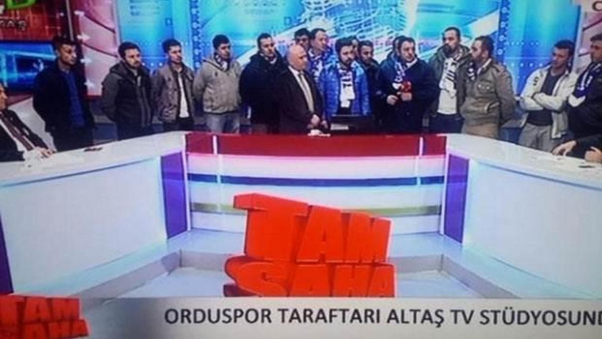 Orduspor taraftarı program bastı!
