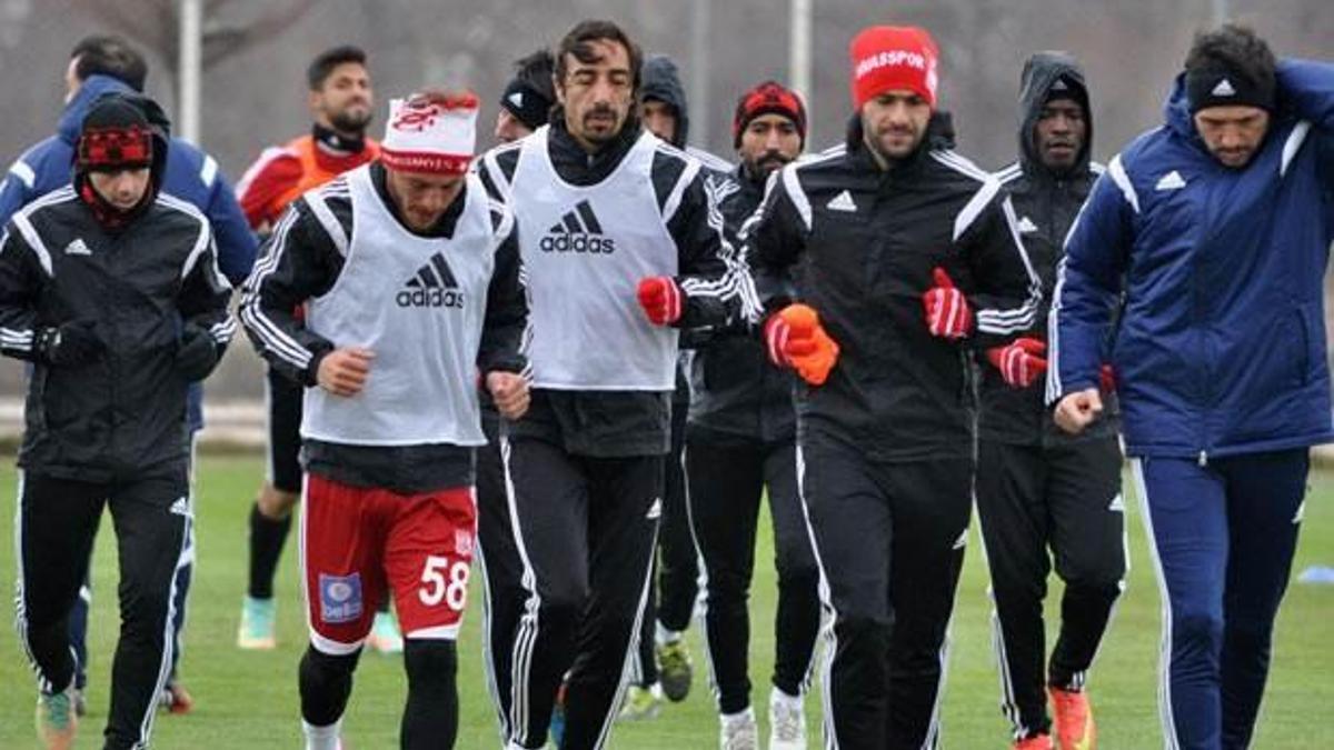Sivasspor Beşiktaş'a hazırlanıyor