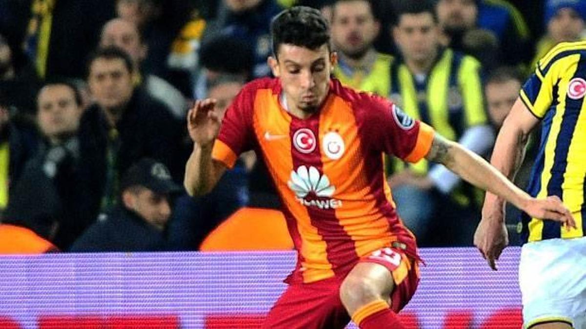 Alex Telles teşekkür etti