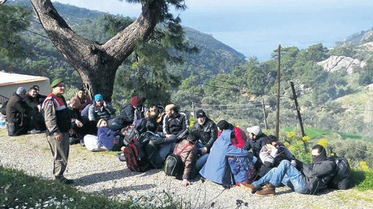 90 kaçak taksi istedi jandarma geldi!
