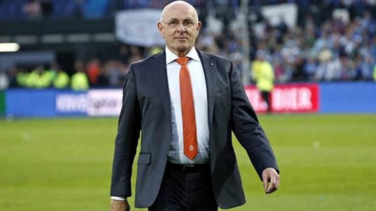 Cruyff'un adayı Van Praag
