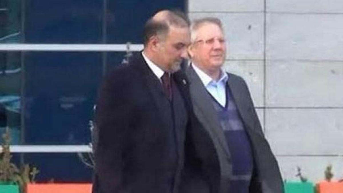Aziz Yıldırım çıldırdı!