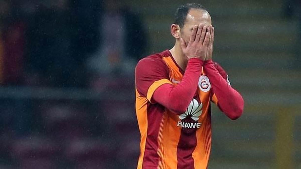 Aslan’ın kalesi bir türlü kapanmıyor
