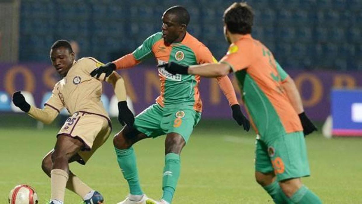 Alanya Osmanlıspor'u yıktı