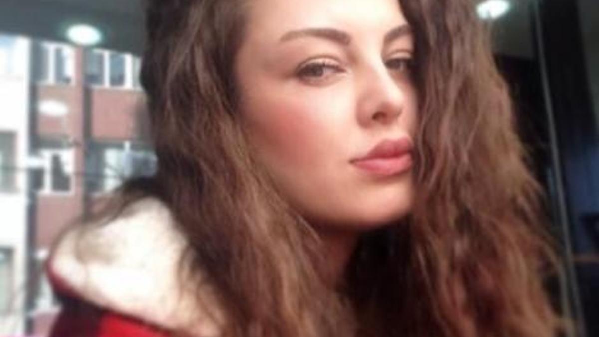 'Gelinim Olur Musun' Yarışmasıyla Ünlenen Sinem Ekranlara Geri Dönüyor