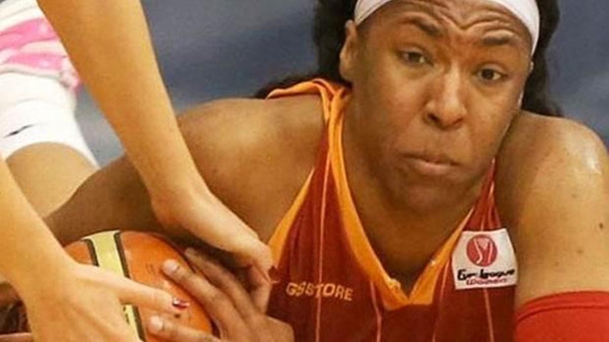 Galatasaraylı yıldız ülkesine kaçtı