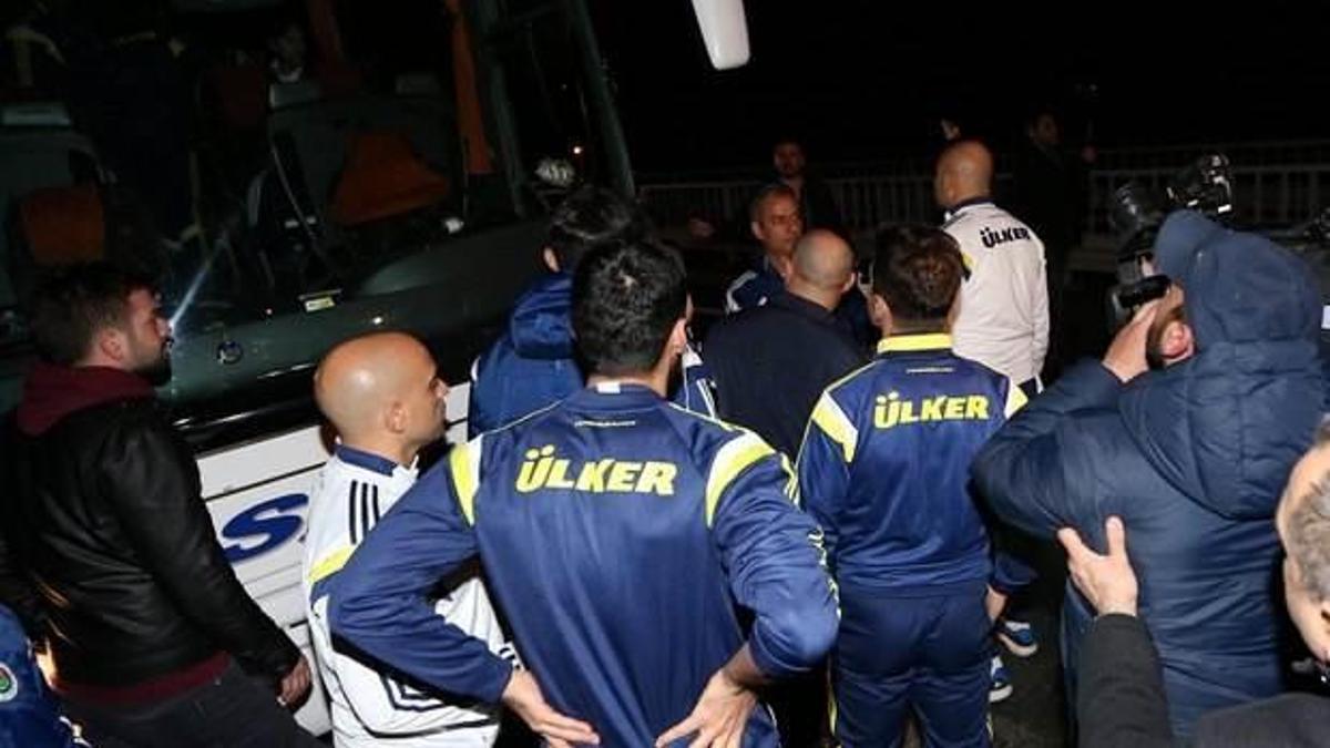 'Katliam kokuyor artık kramponlar'