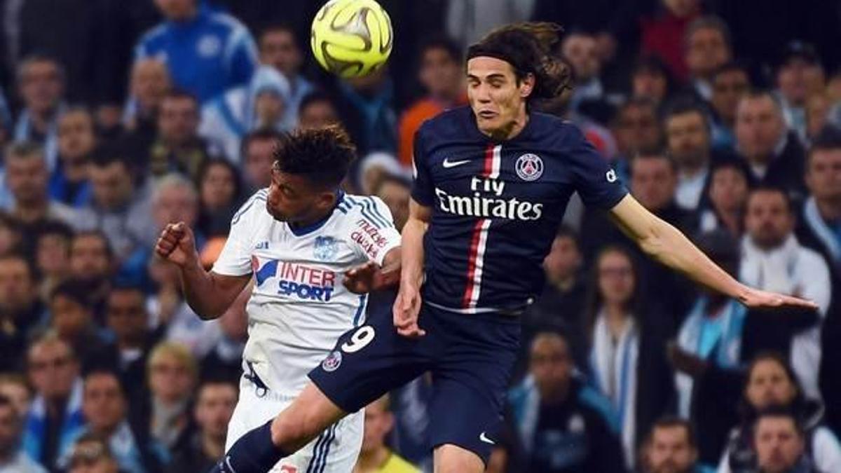 ManU'dan Cavani bombası!