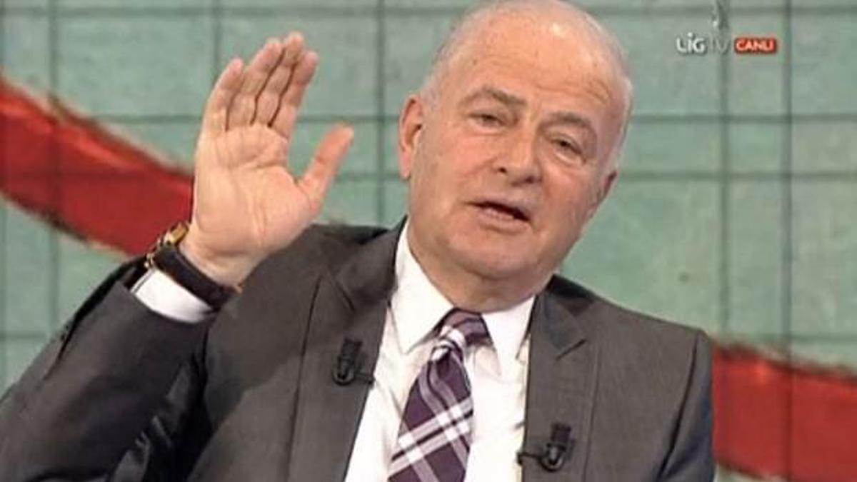 'Cumhurbaşkanı karşısında kuzu kuzu...'