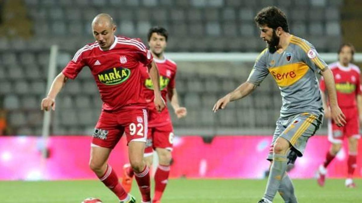G.Saray'ın rakibi Sivasspor oldu