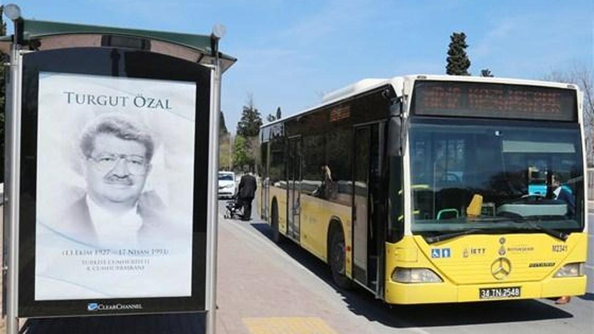 Turgut Özal'a özel durak