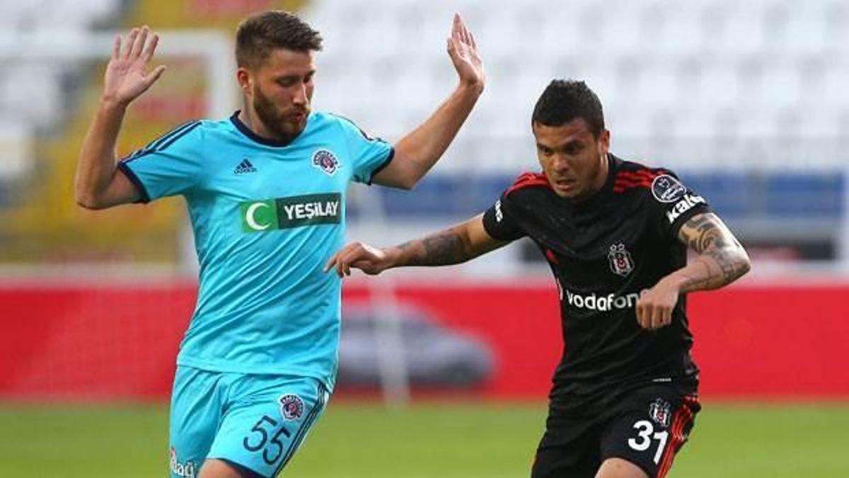 Kartal bayrağı g'Önder'e çekti