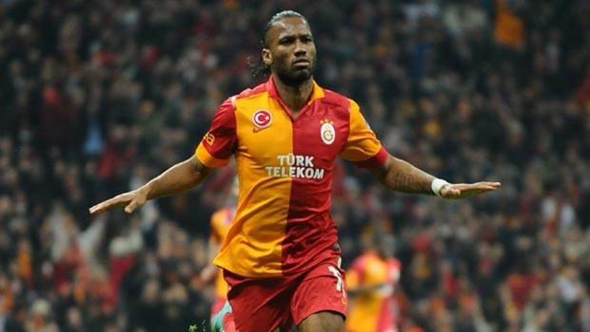Drogba'dan G.Saray'a hediye