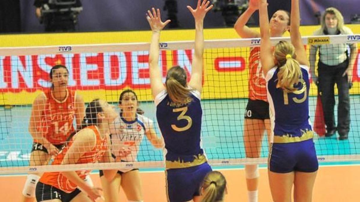 Eczacıbaşı VitrA finalde