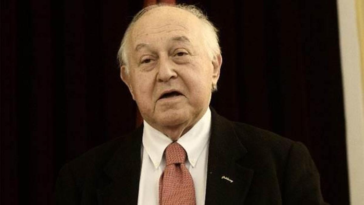 Yarsuvat: Lacivert giyemiyorum