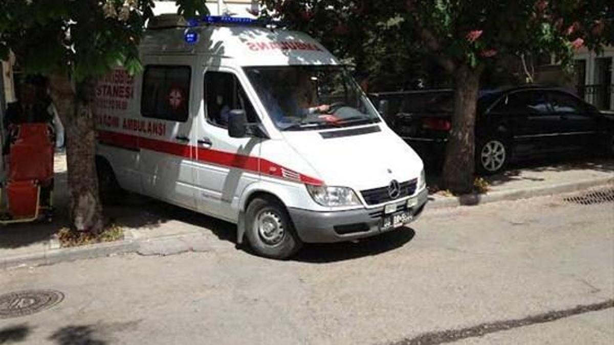 Demirel hastaneye kaldırıldı