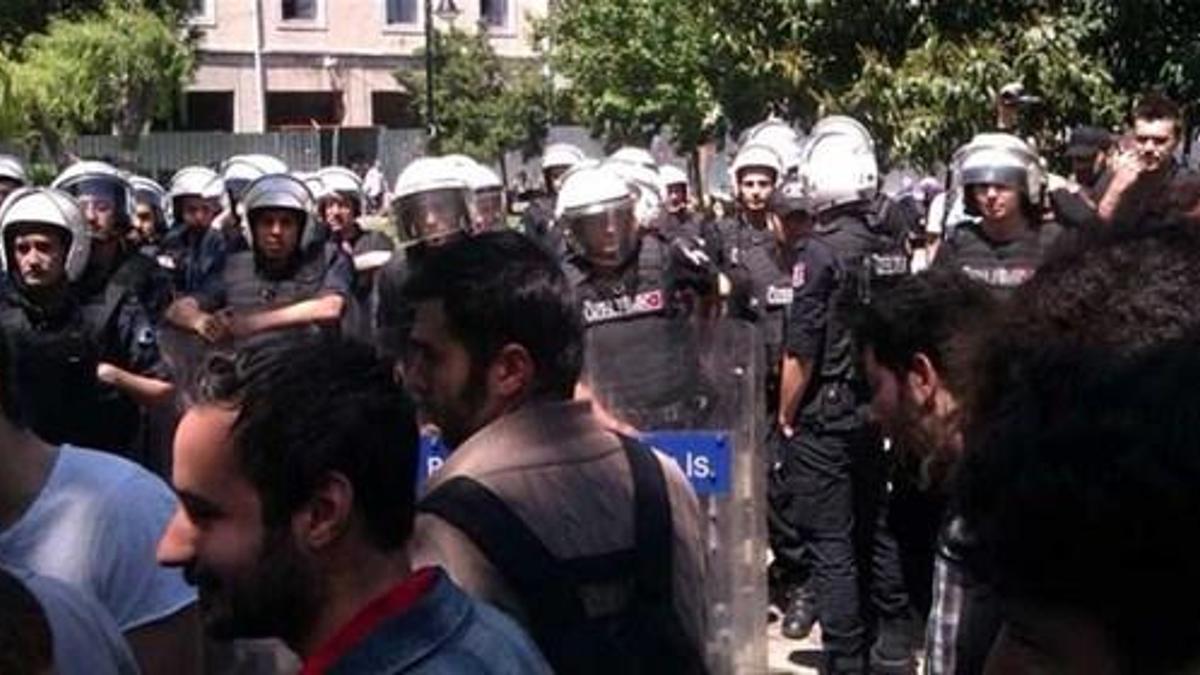 İstanbul Üniversitesi'ne müdahale!