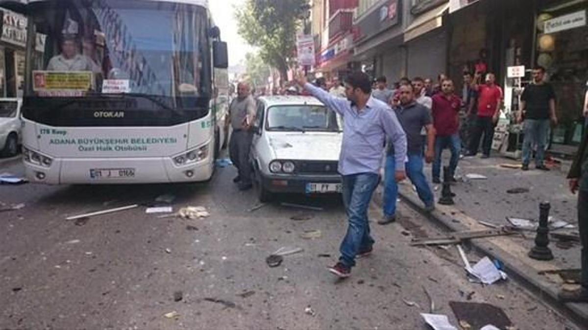 İki ilde HDP binalarına saldırı!