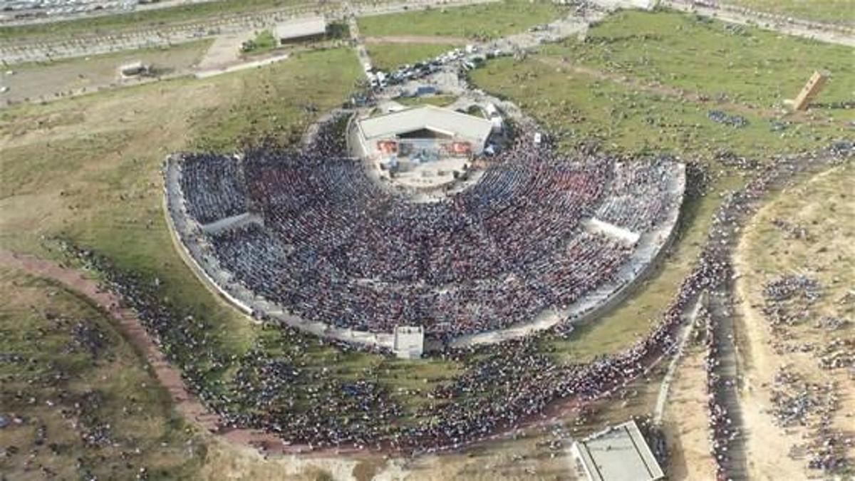 Türkiye'nin en büyük parkında 50 bin kişilik yürüyüş