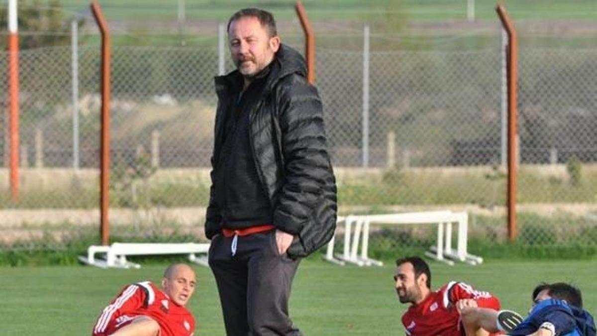 Sergen Yalçın'dan olay görüntüler