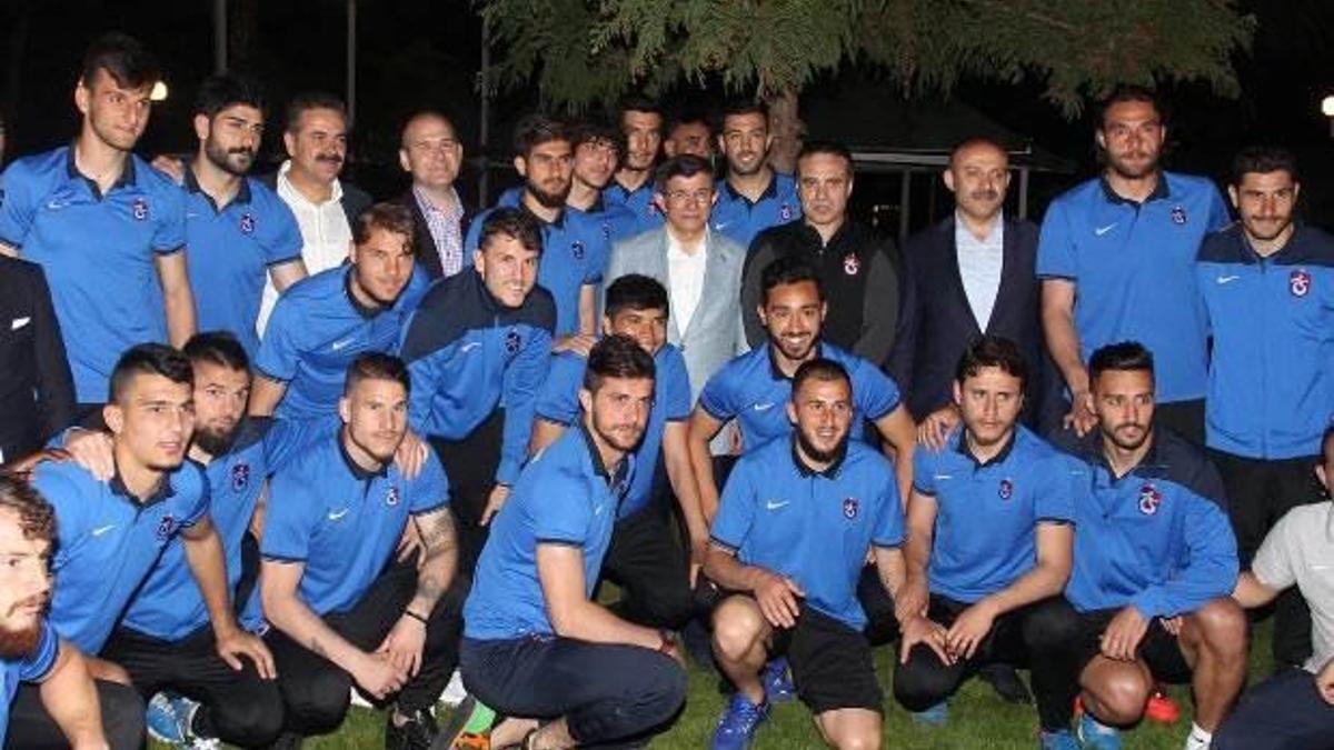 Davutoğlu'ndan 3 gol, 1 asist