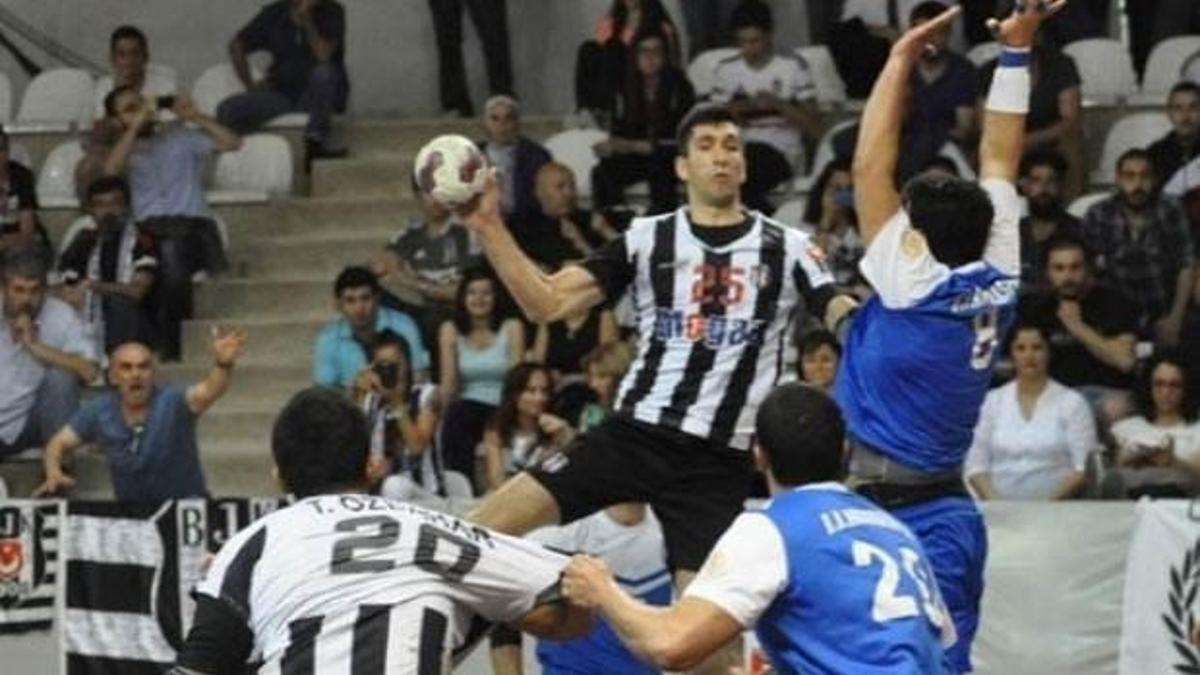 Beşiktaş şampiyonluğa bir adım uzaklıkta