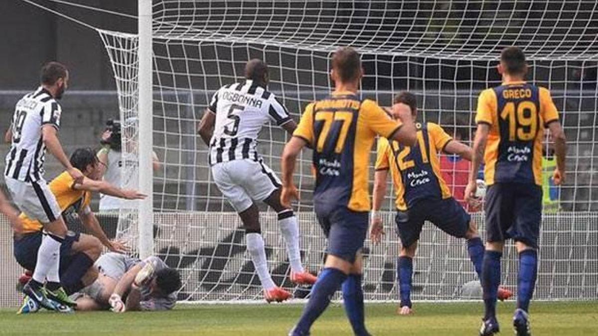 Juventus da beraberlikle bitirdi