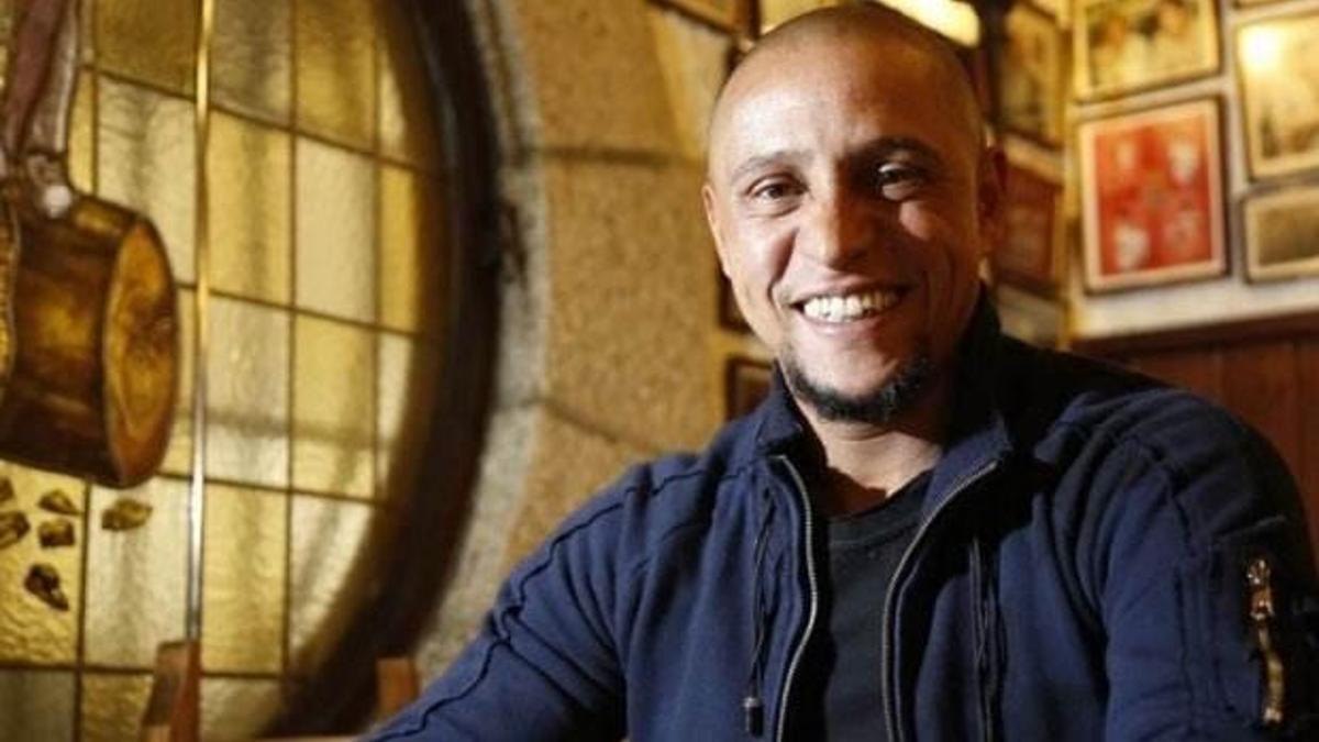 Carlos yeni takımı açıkladı!