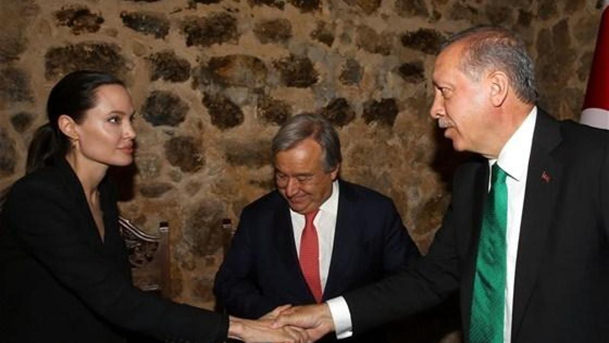 Cumhurbaşkanı Erdoğan Angelina Jolie ile görüştü