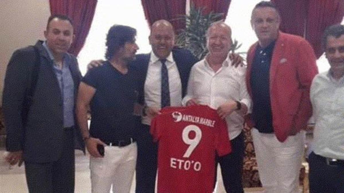 Eto’o bitti geliyor!