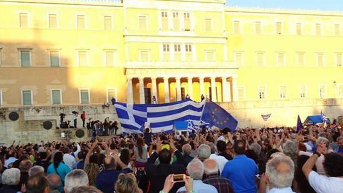 Komşuda kritik bekleyiş s&#252;r&#252;yor