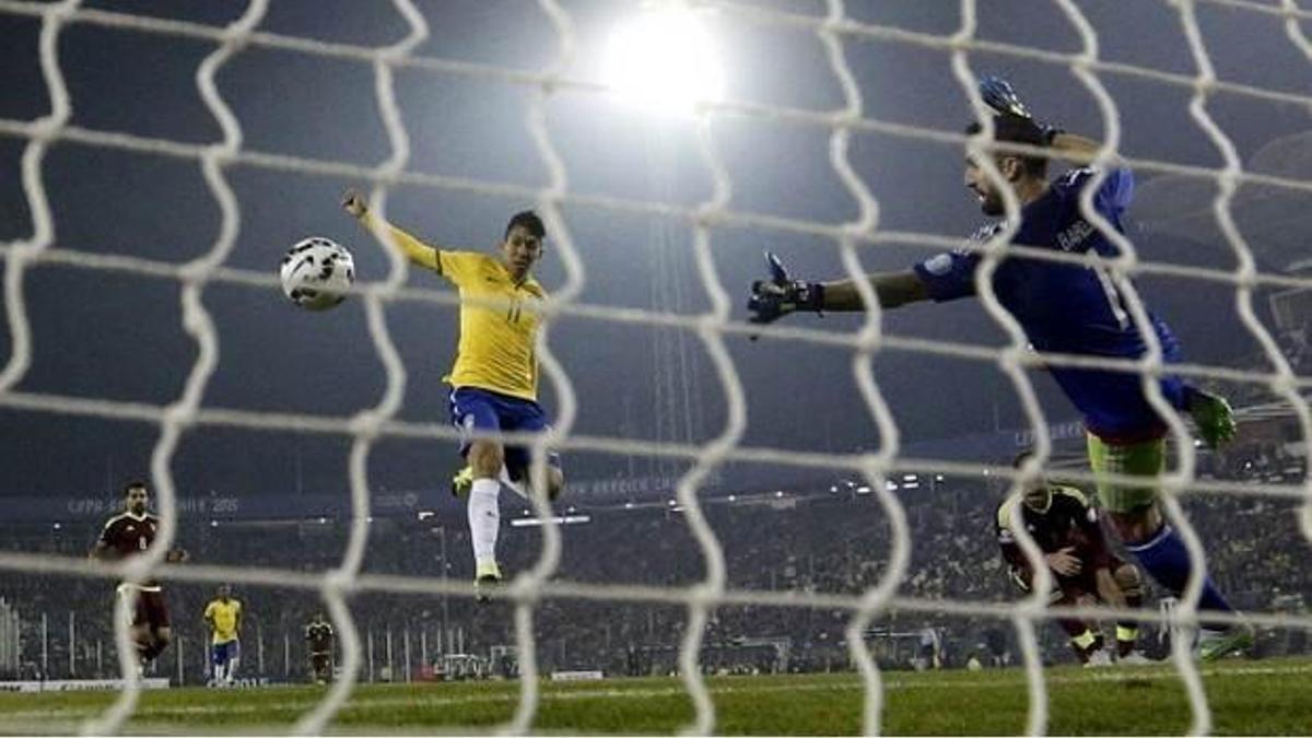 Copa America nakte sıkıştı