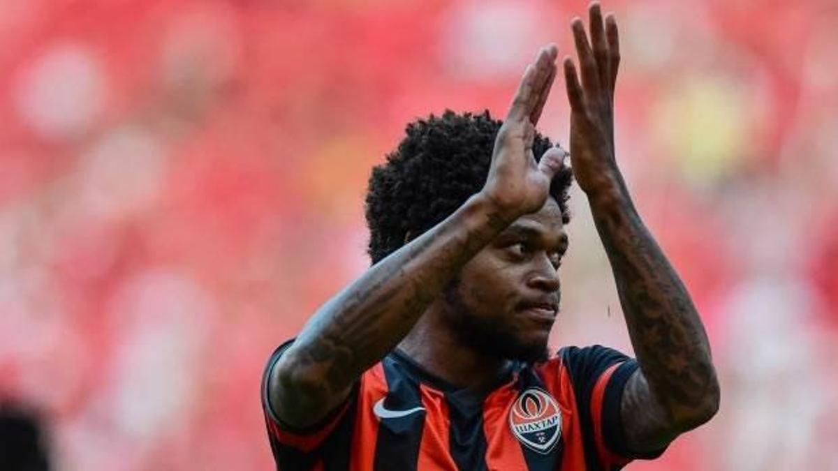 Al Ahli Başkanı Luiz Adriano'yu açıkladı